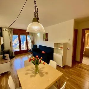 https://bosquet-el-forn.andorra-la-vella-hotels.net